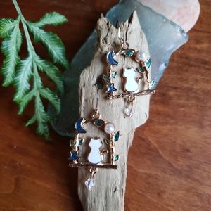 Handmade Japanese Cat Swarovski Crystal Earrings